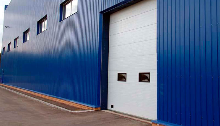 Монтаж фасадов из профильного листа Монтаж фасадов из профильного листа